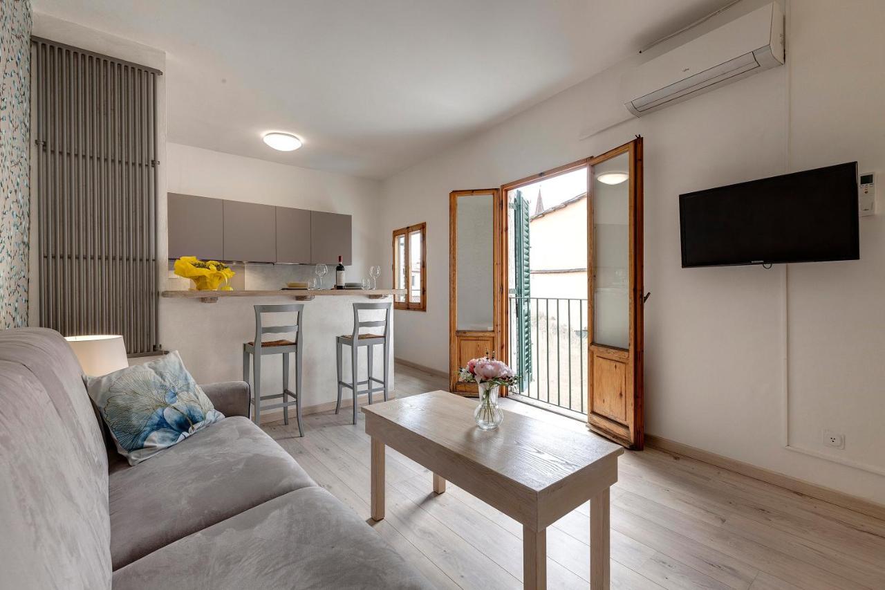 Lezioso, Apartments In Firenze Bagian luar foto
