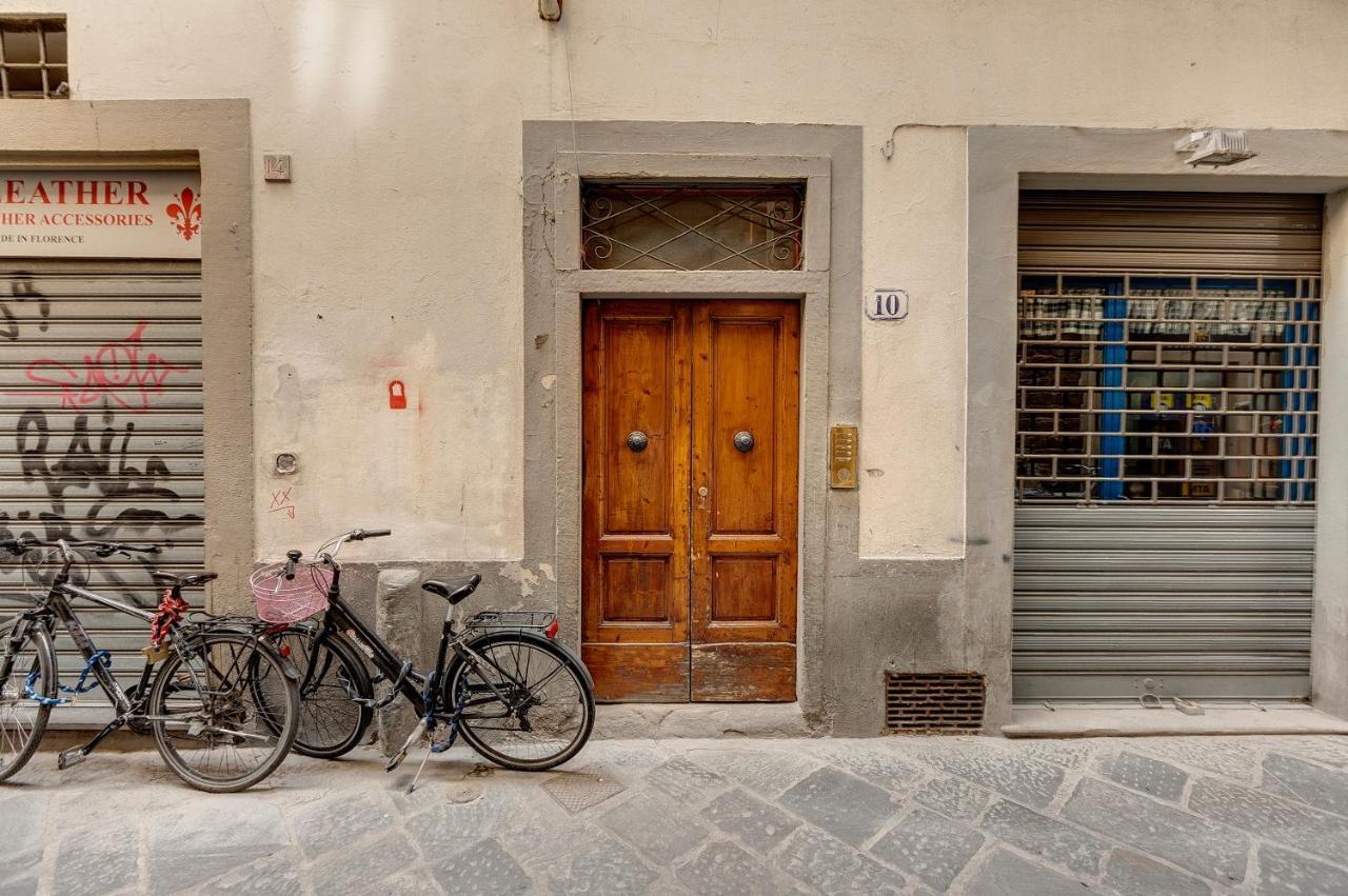 Lezioso, Apartments In Firenze Bagian luar foto