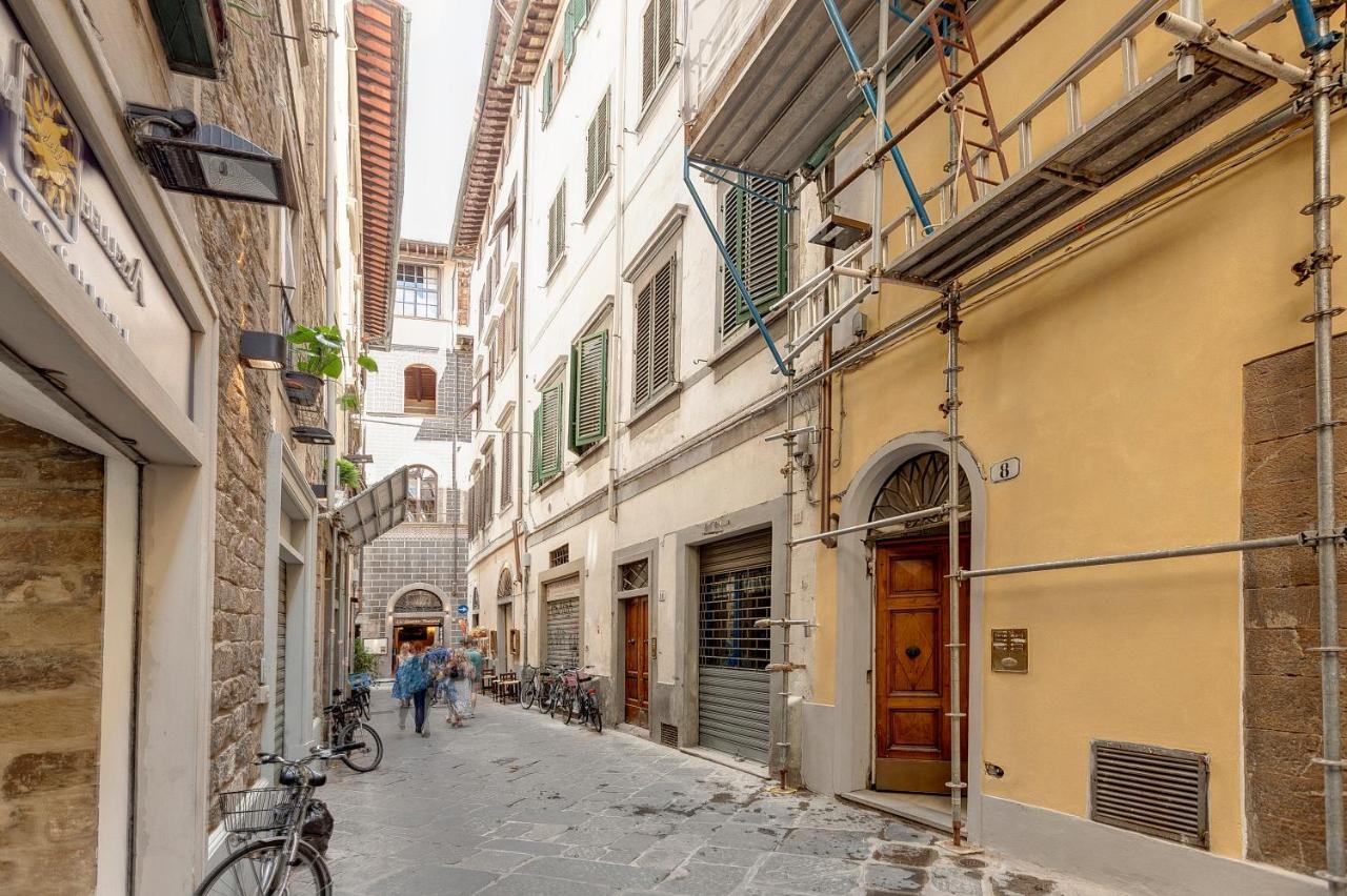 Lezioso, Apartments In Firenze Bagian luar foto